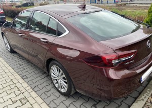 Opel Insignia instalacja gazowa tyłsamochodu